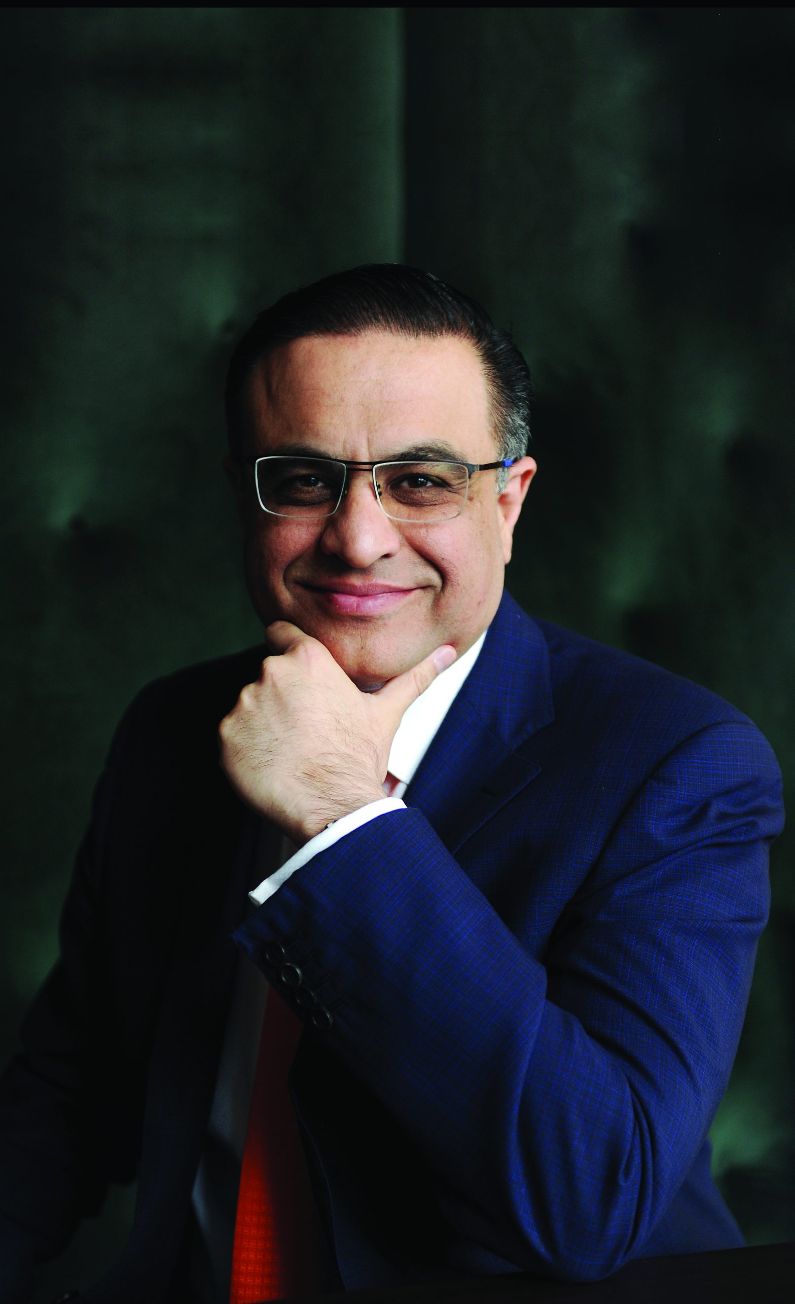 Kapil Chopra background image